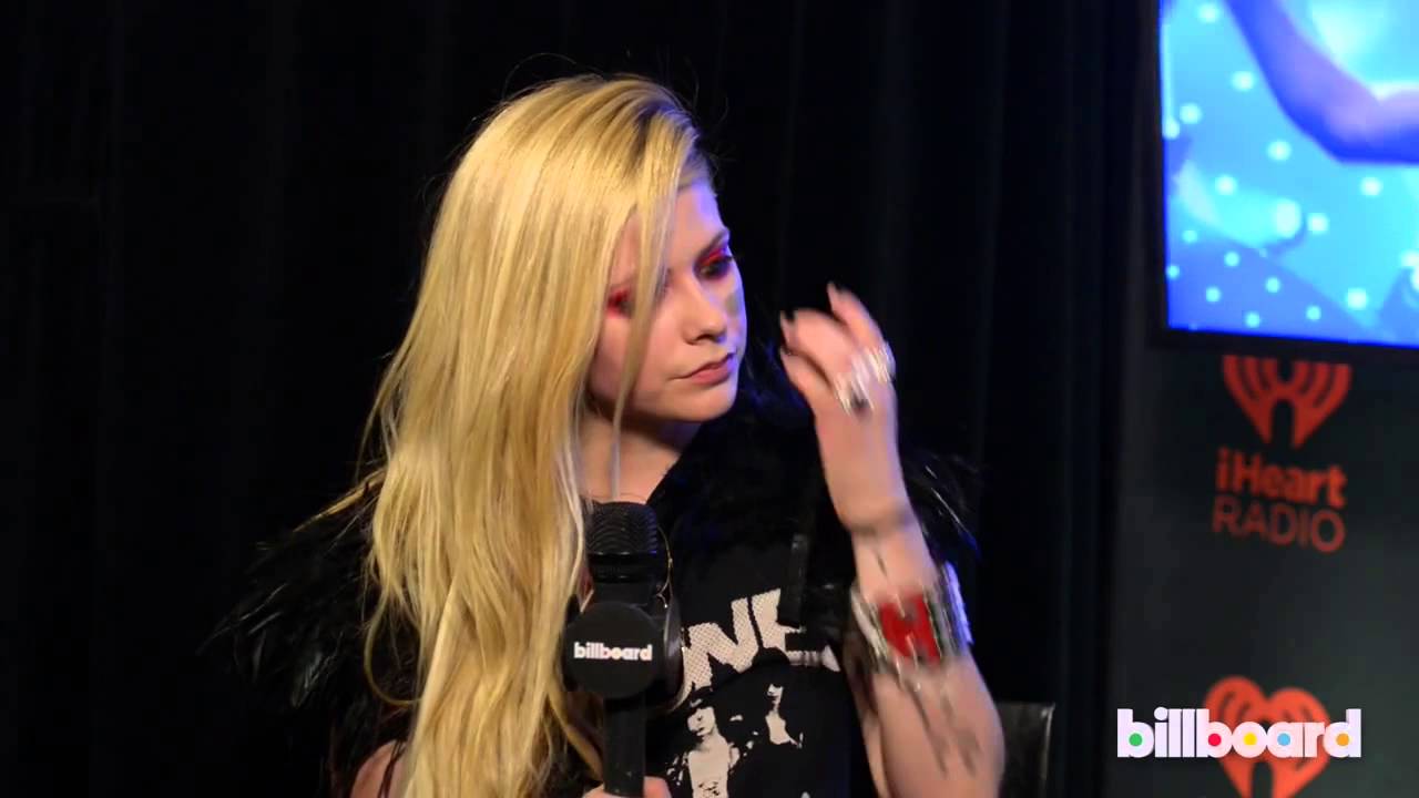 Avril Lavigne iHeartRadio Fest Q&A: Marilyn Manson Collab, Working With L.A. Reid
