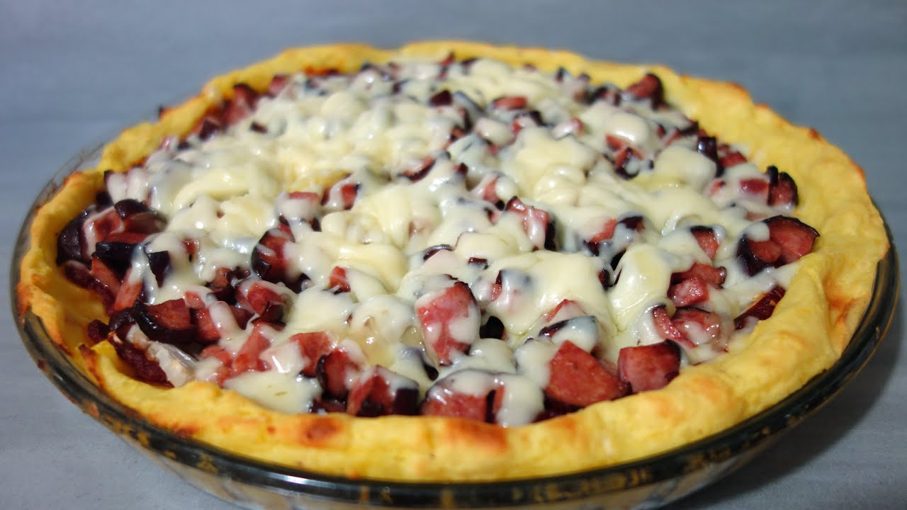 Pizza ziemniaczana. Przepis jak zrobić domową pizzę ziemniaczaną z kiełbasą !?