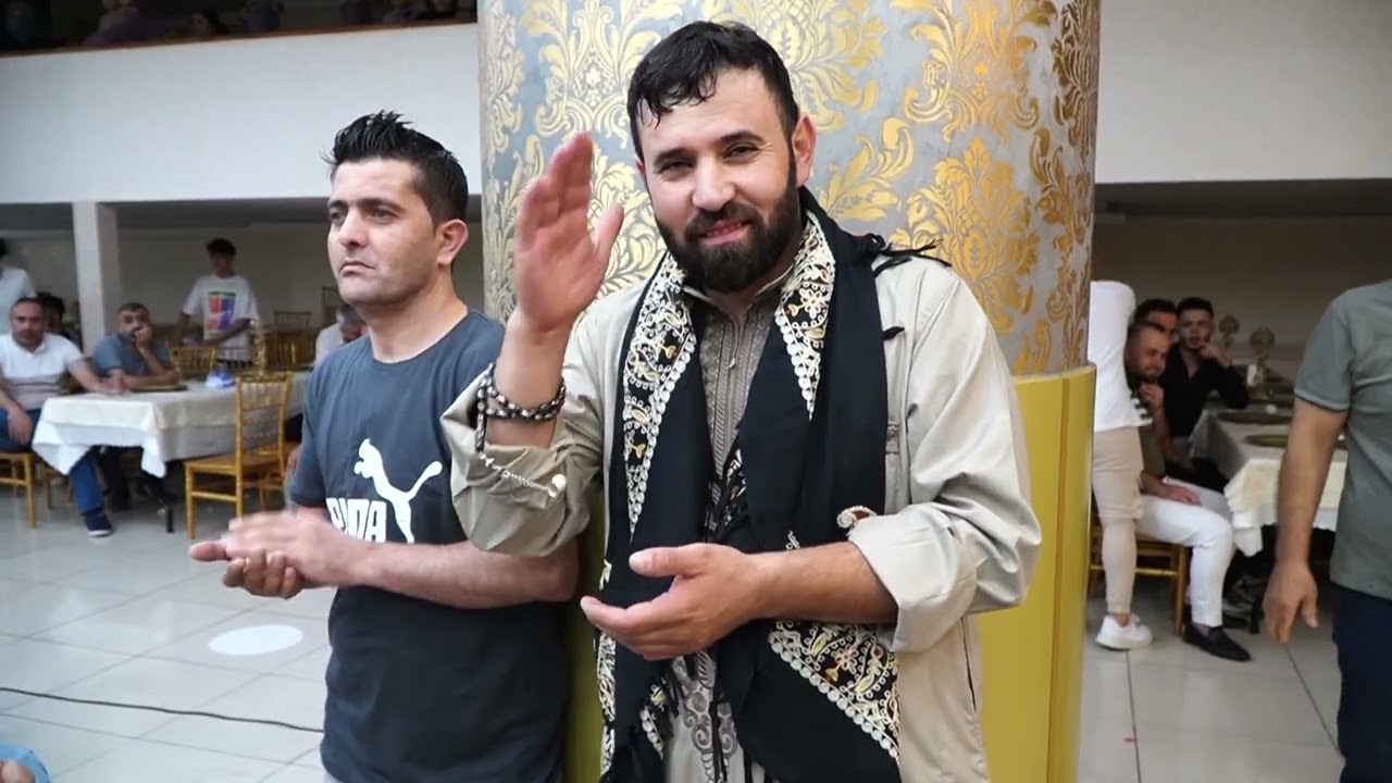 افراح عشيرة البرقالعريس احمد حافظ والد العريس حسن حافظ الفنان محمد فارس1