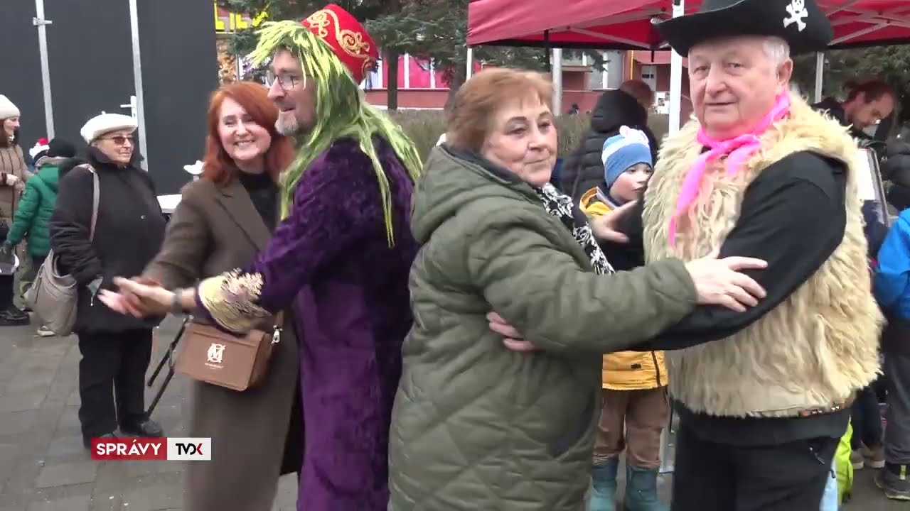 Fašiangový sprievod prešiel centrom D. Kubína