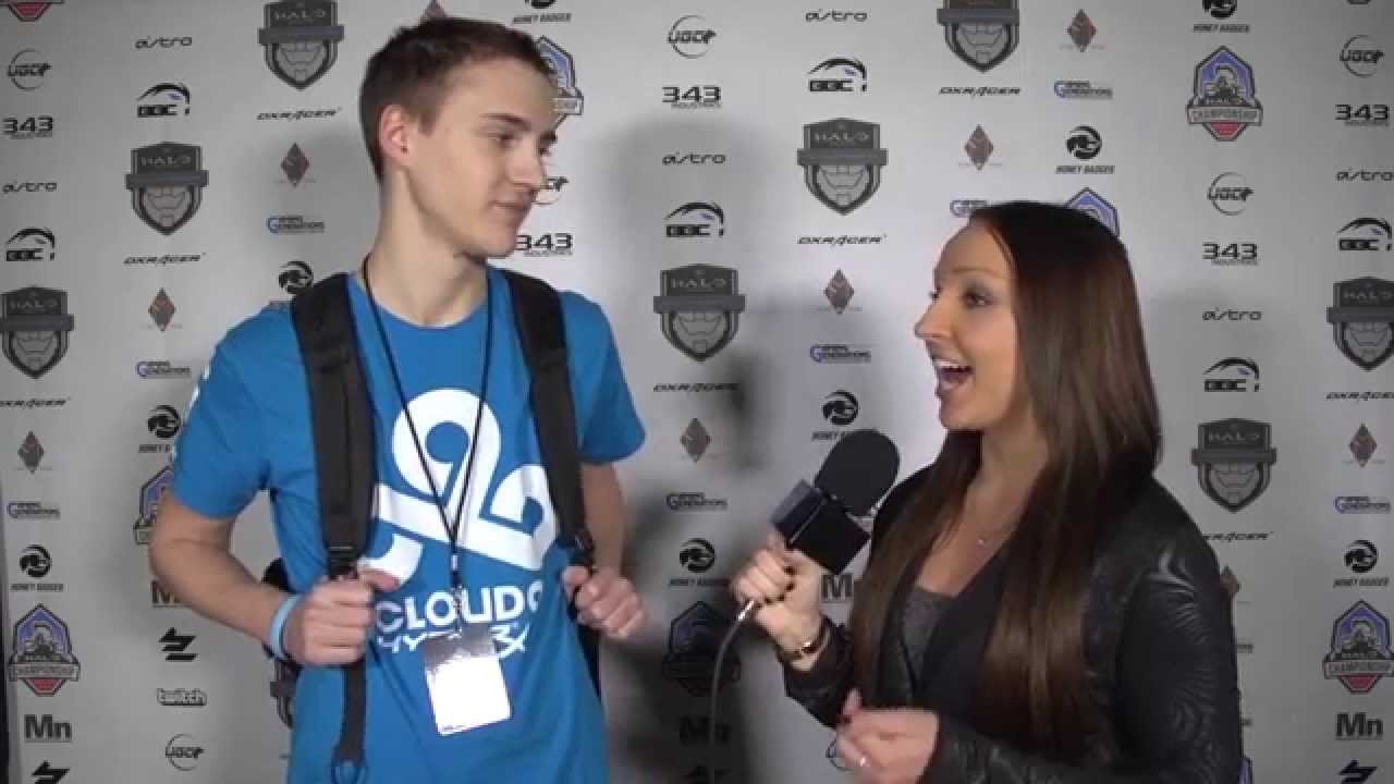 Jessica Blevins Interviews Ninja (YOUNG NINJA)