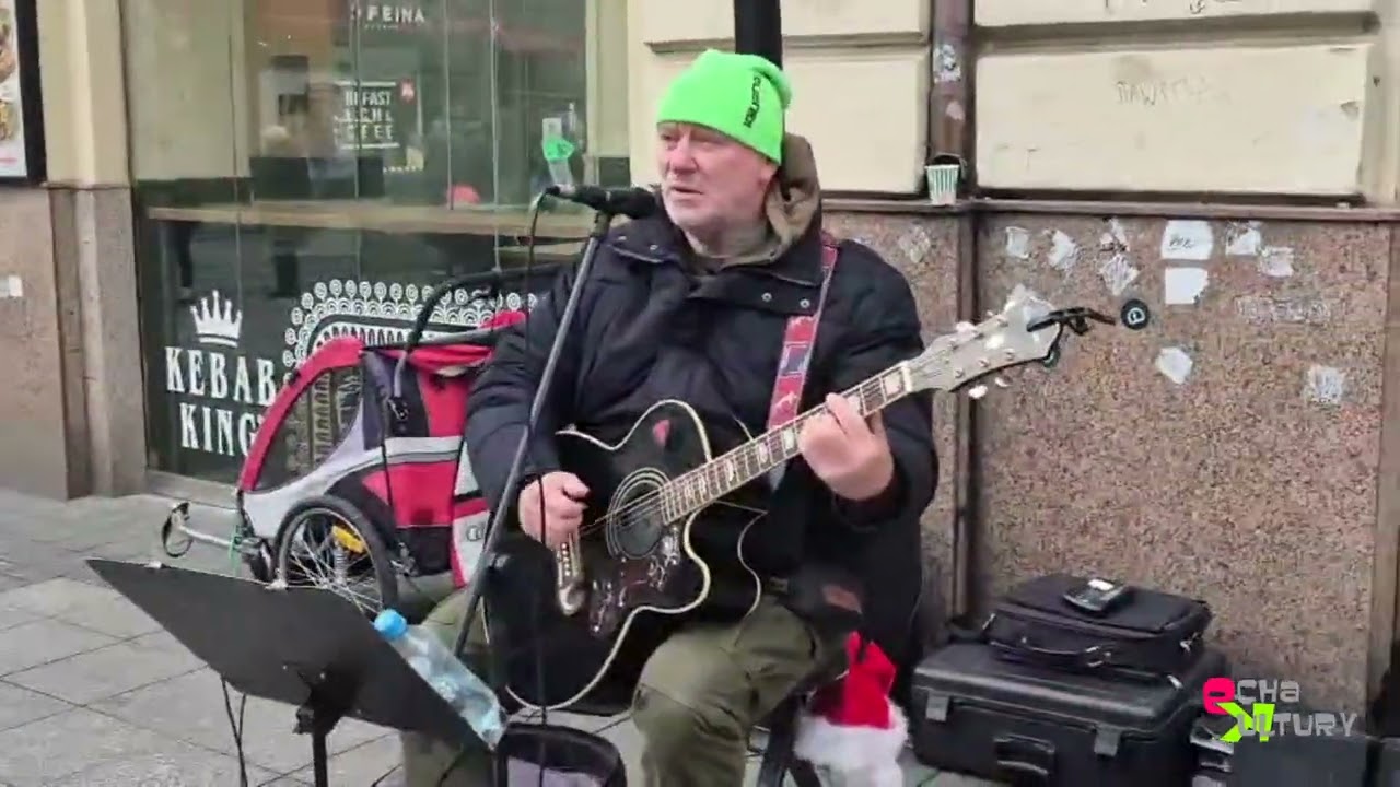 Katowice - Busker Dariusz Graliński - Street Art Music Company 13122025   Oprac. Jerzy Granowski