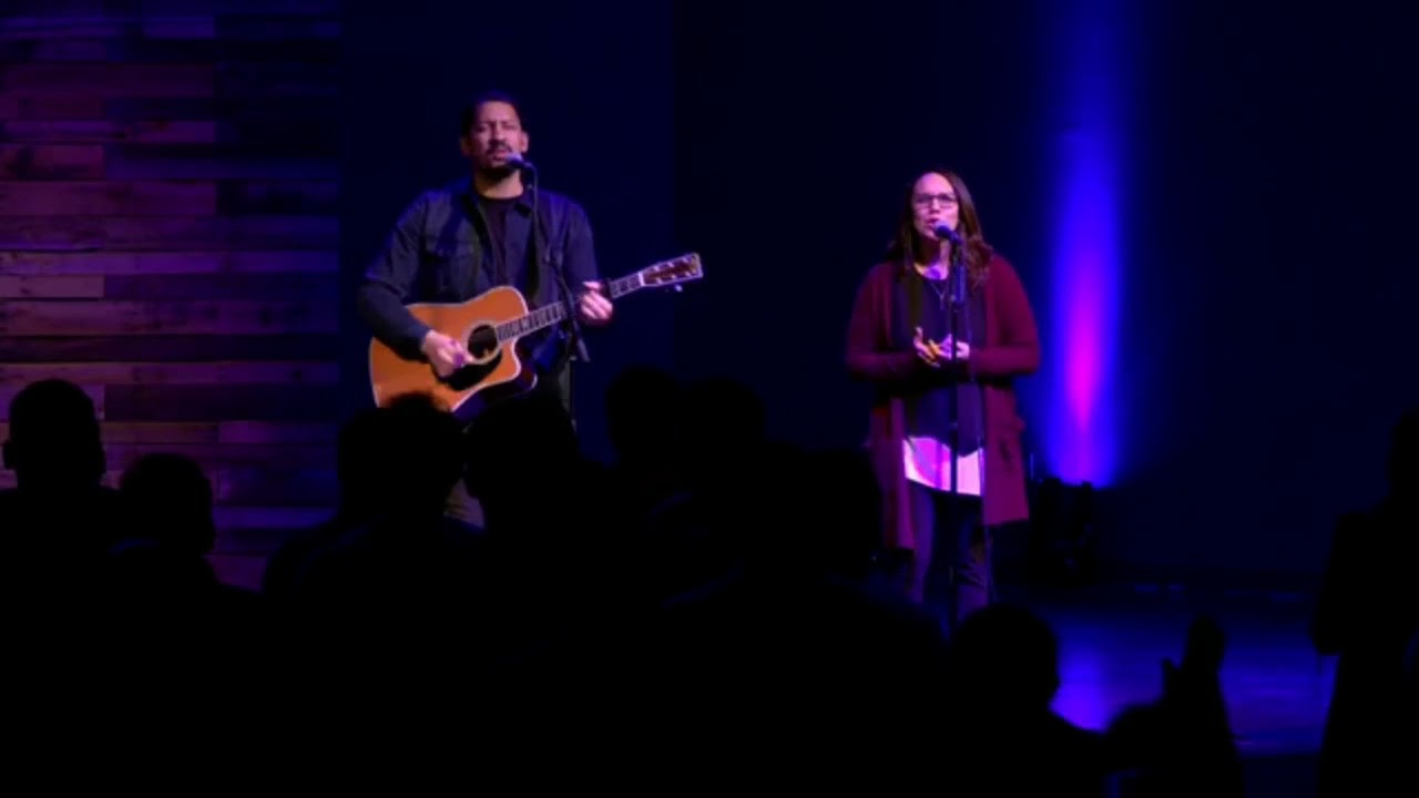 Jonathan & Sarah Jerez • Mi esperanza está en Jesús / Nuestro Dios / Nombre sobre todo / Santo