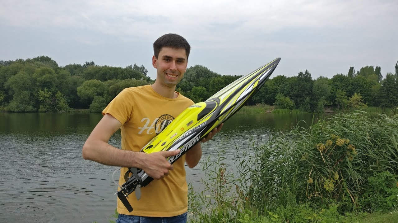 Катер HydroPro Inception 80+ км/ч