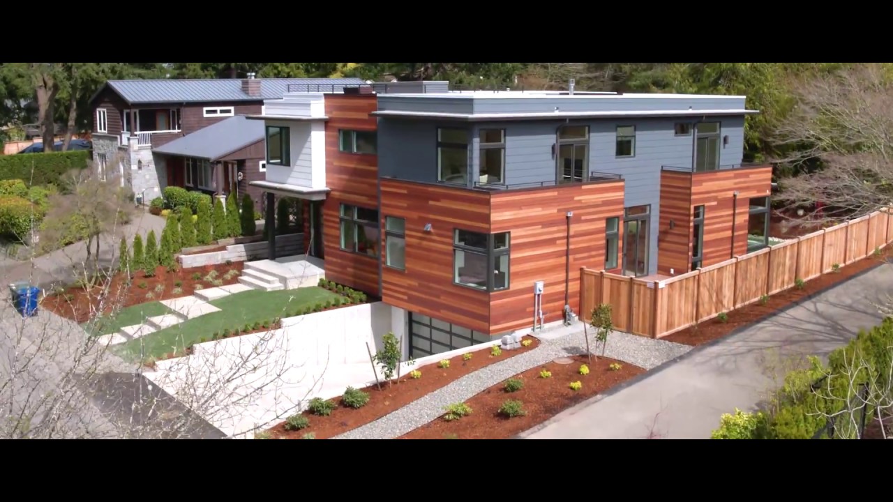 LUXURIOUS MODERN ON CLYDE HILL