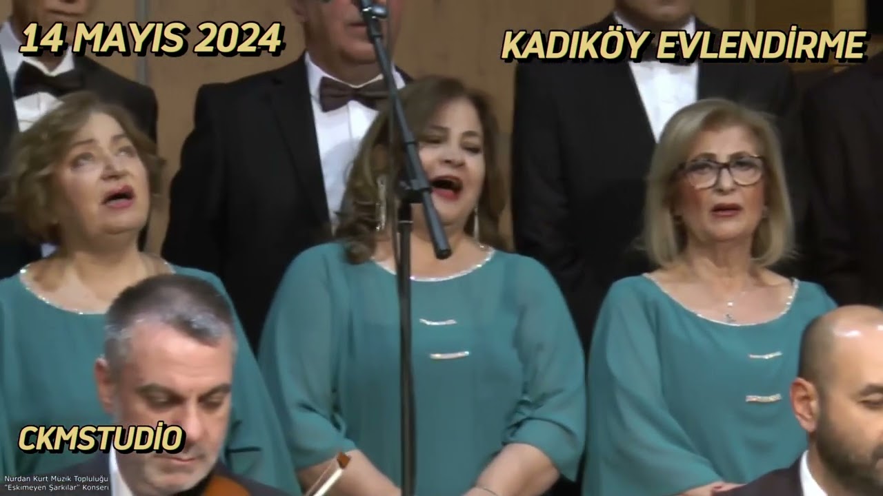 YÜZÜME BAKARAK GÖZLERİ NEMLİ