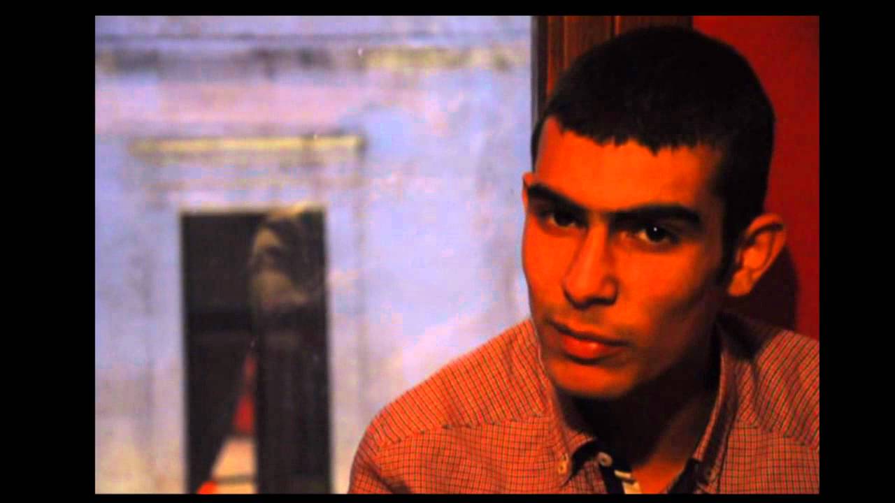 Sezar EK - &Ccedil;izilen beyaz sayfalar ( VİDEO KLİP )