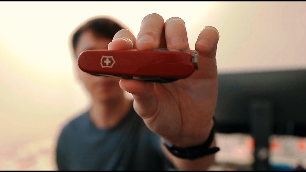 Review briceag  - VICTORINOX Huntsman