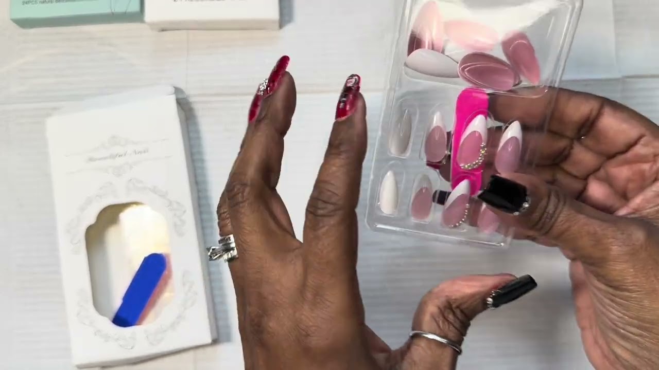 Another Temu Nail Haul #lipsmackingnails #diynails #temuhaul #nailhaul #subscribemychannel 