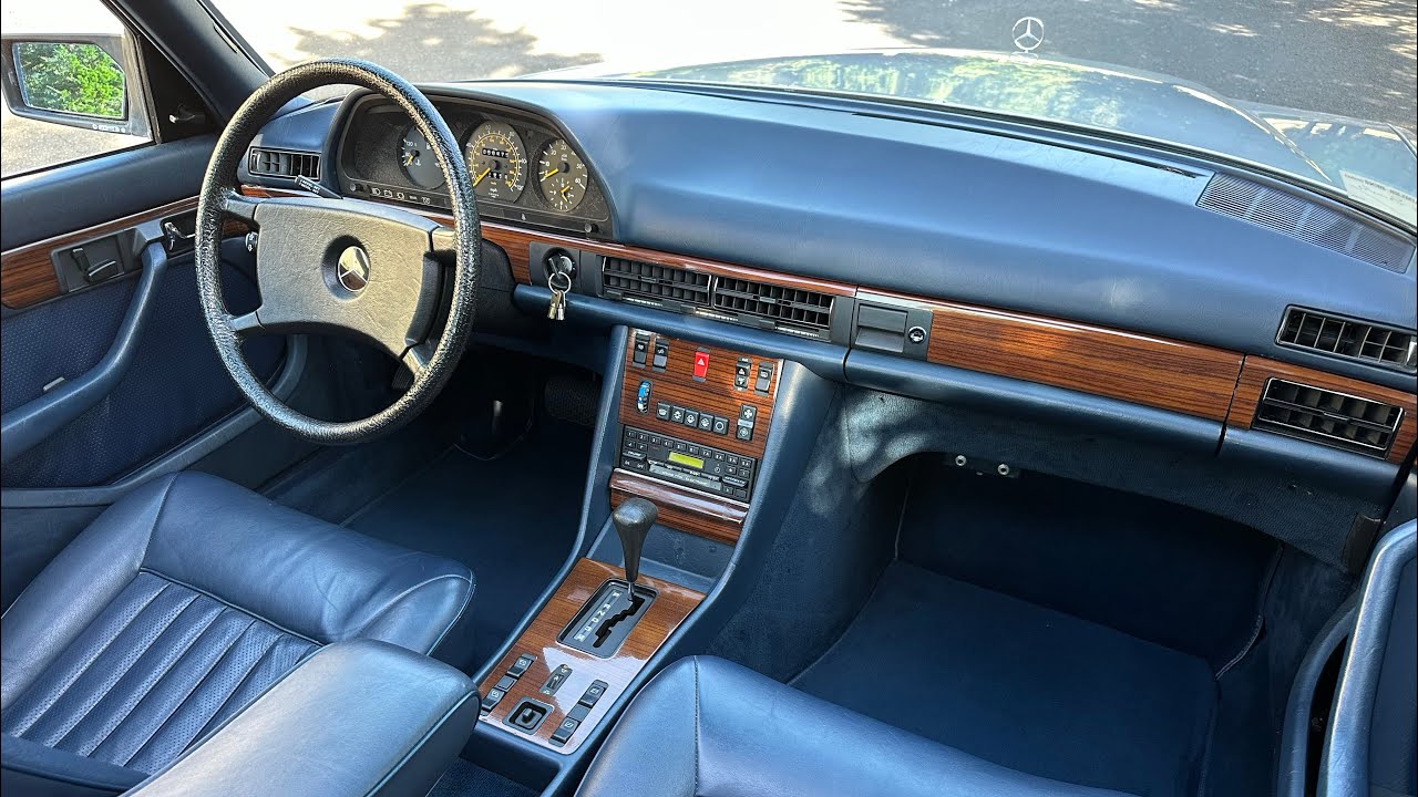 1983 Mercedes-Benz 300SD driving video 6/24/25