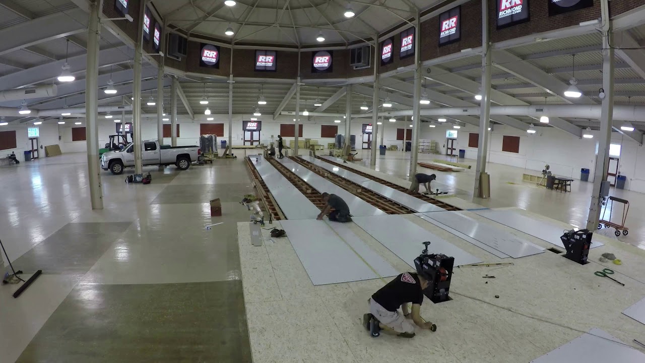2018 PWBA Championship Lanes Installation by QubicaAMF - time lapse