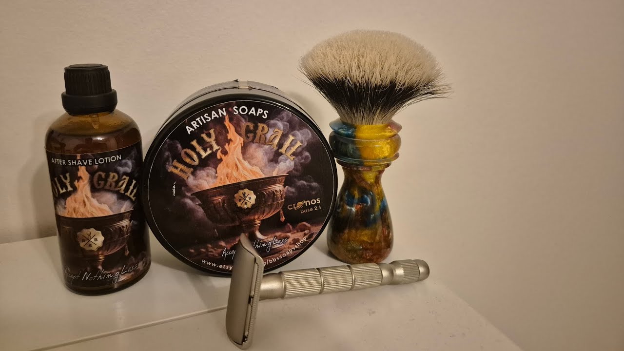 Wetshaving: The Caveem silver safety razor 