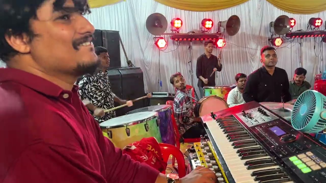 या पोरांनी तर हळदी गाजवली || LOVELY MUSICAL GROUP || हळदी SHOW AT उतरशिव || 9930220551