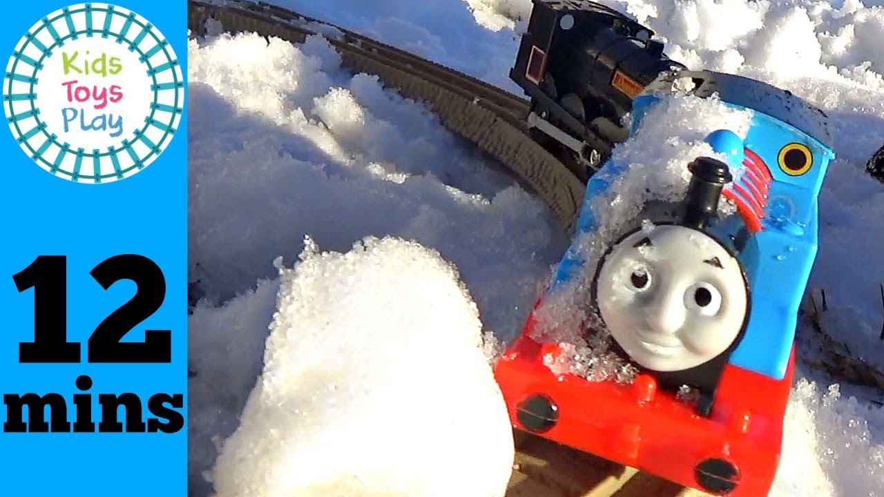 Thomas Trackmaster | Playing with Fun Toy Trains in the Snow | Thomas and Friends