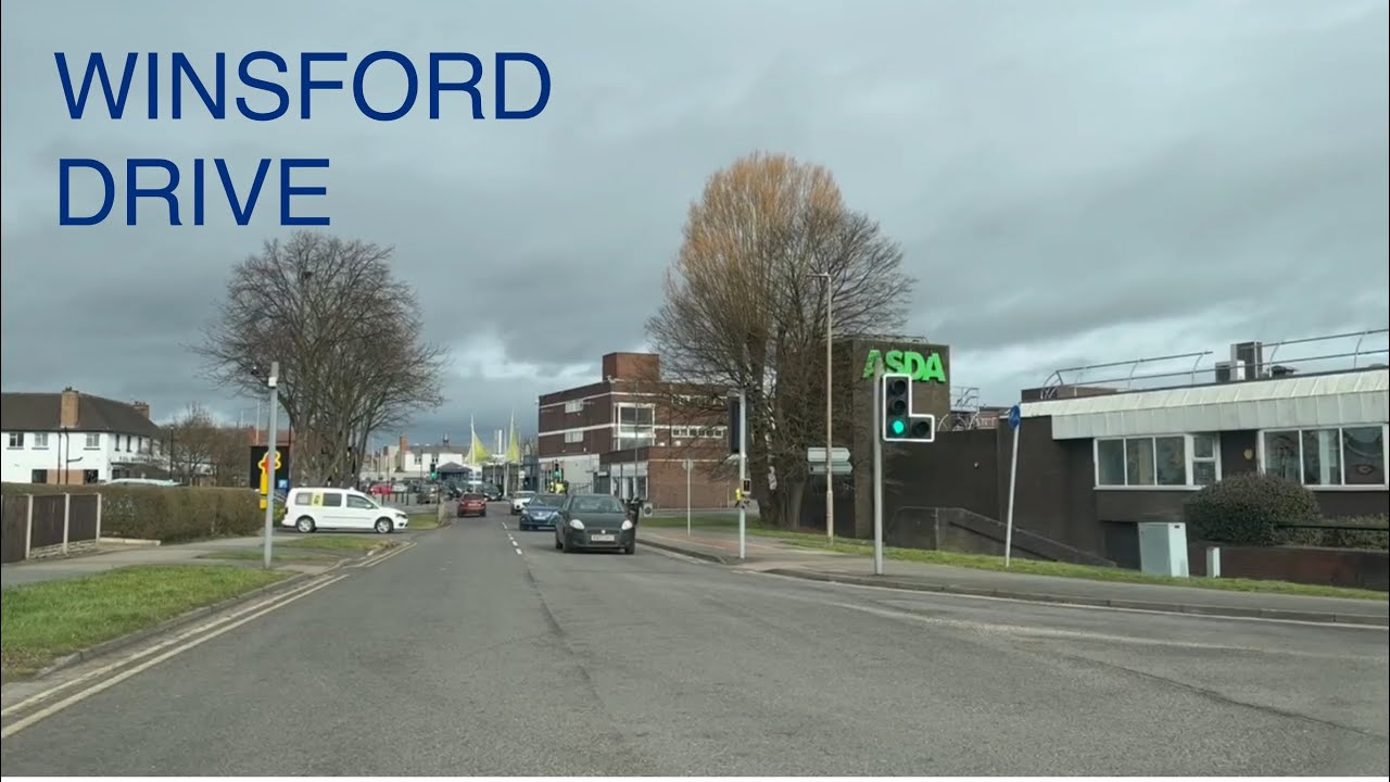 Drive through Winsford, Cheshire: Over to Town Centre WI