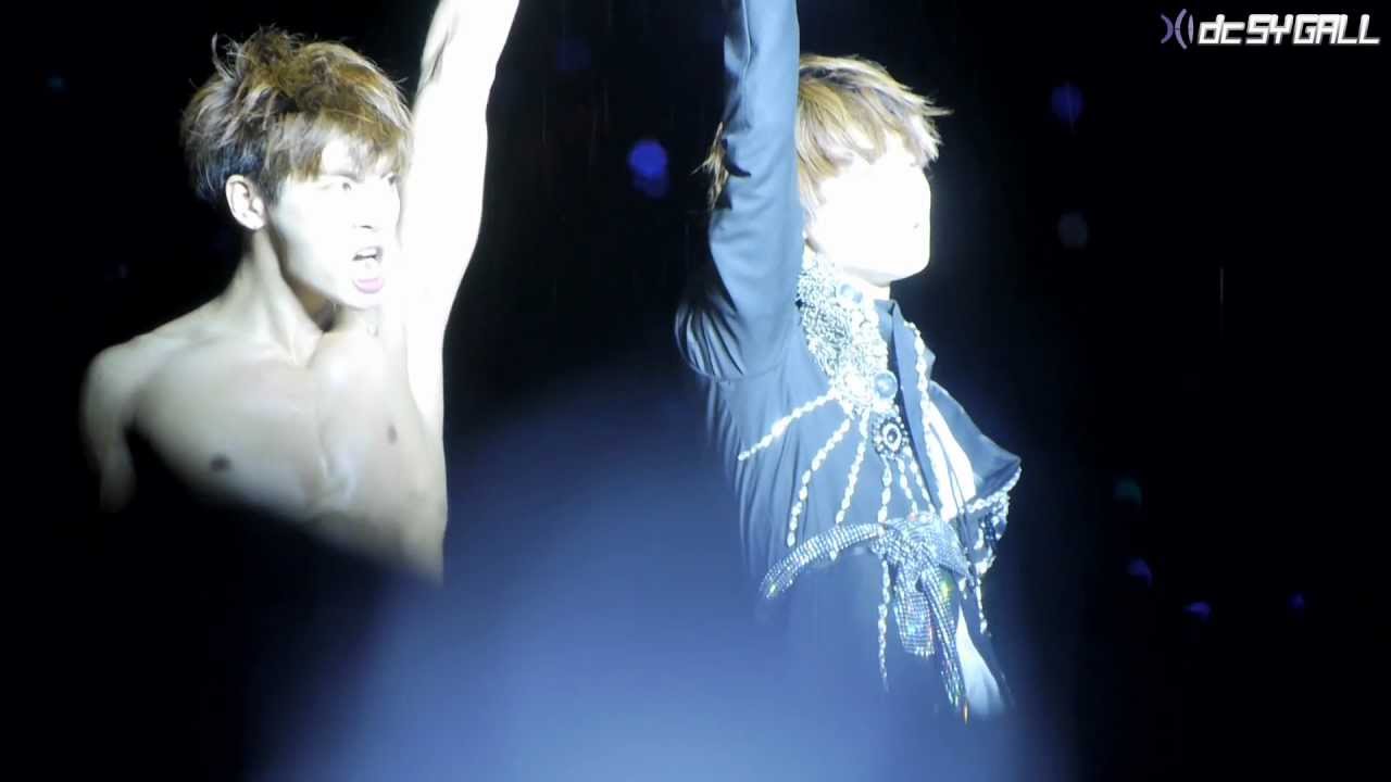 120818 SMTOWN LWT III in SEOUL - 샤이니(SHINee) 종현, 태민 인터넷 전쟁
