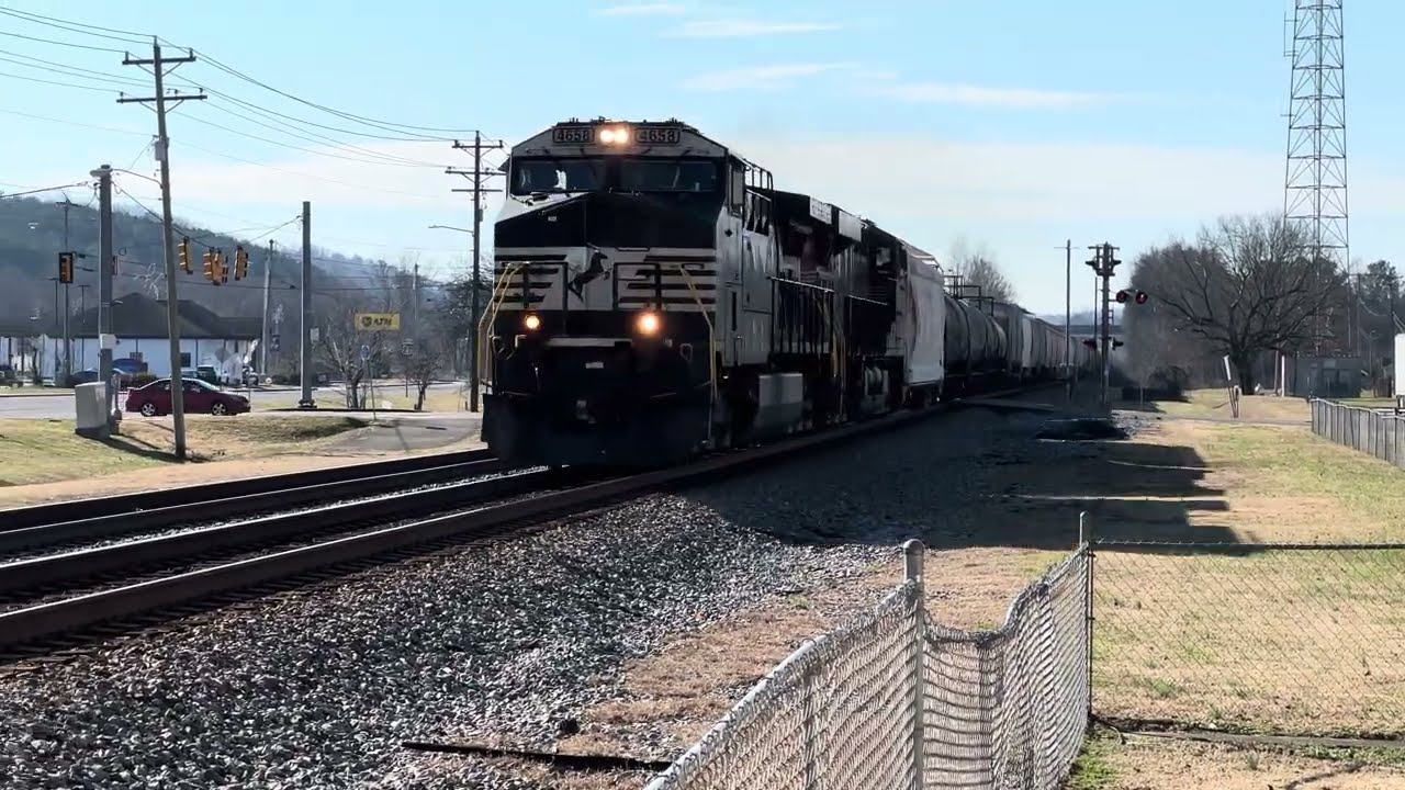 Rare Norfolk Southern Heritage Unit 'The Pennsylvania' Sighting
