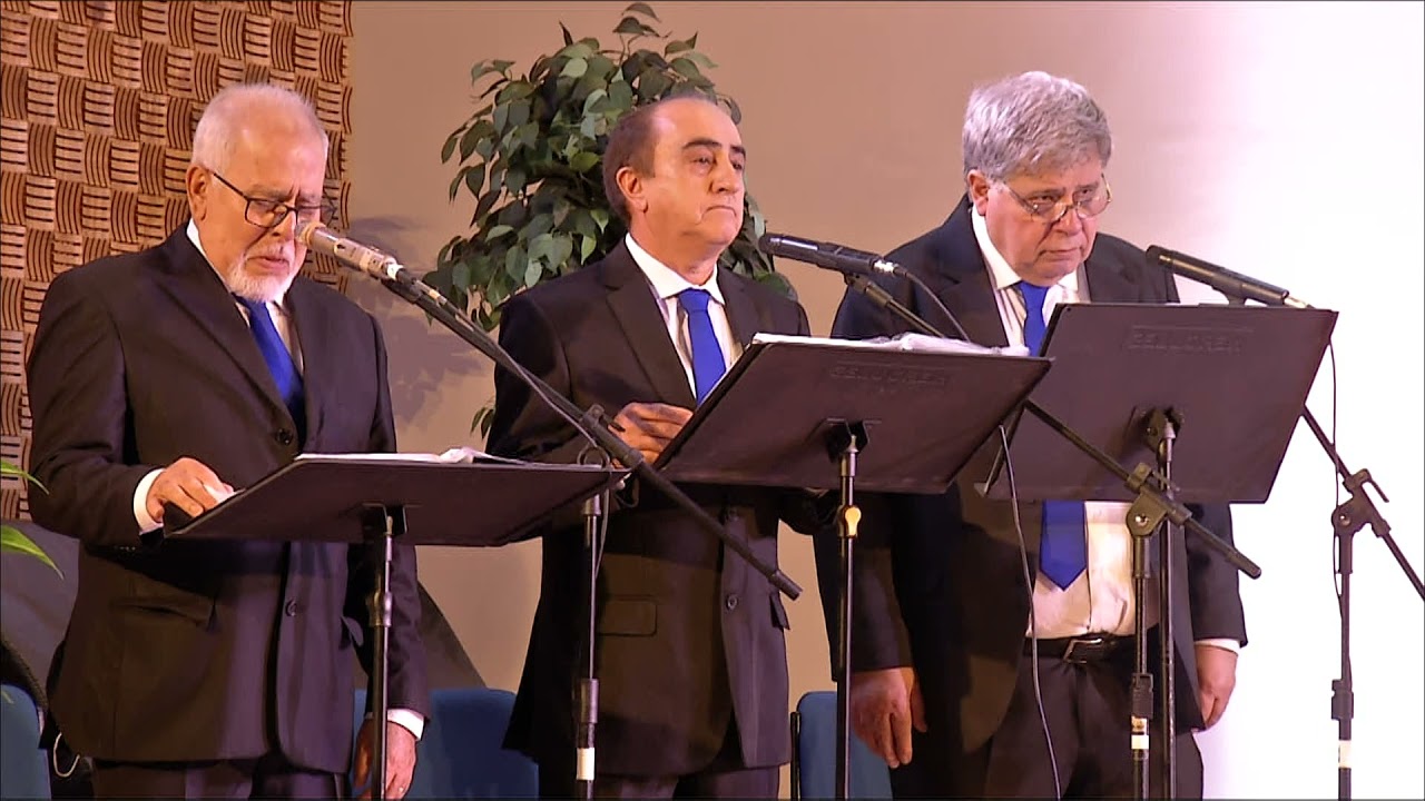 Grupo Vocal Orquestra e Coro Sacro Maring&aacute; - No c&eacute;u h&aacute; muitas coisas