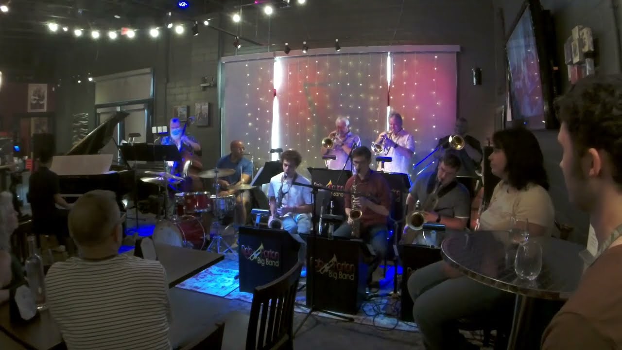 Rob Parton and Ensemble 9 play 
