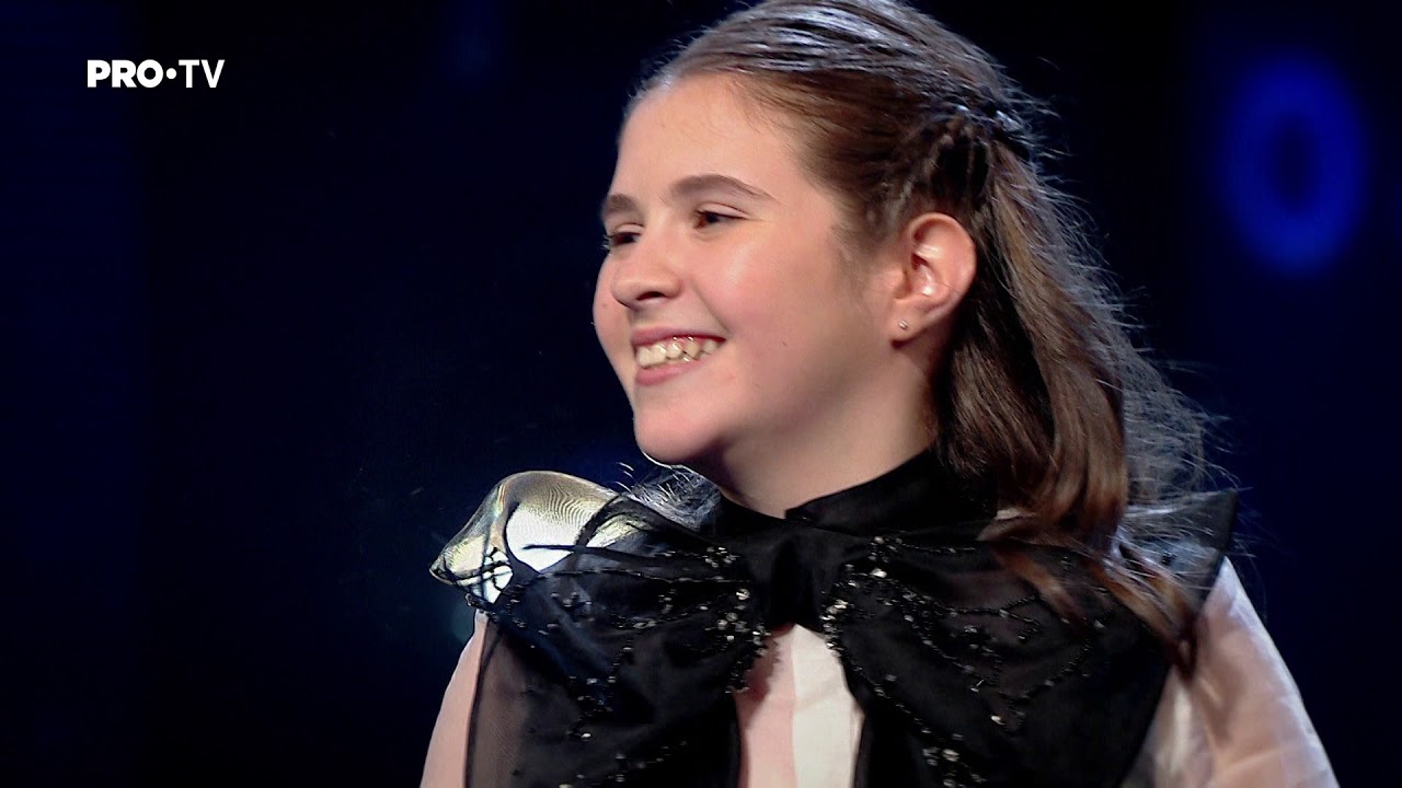 Maya Ciosa & Andra - mash-up piese Andra | Finala | Vocea Romaniei Junior 2018