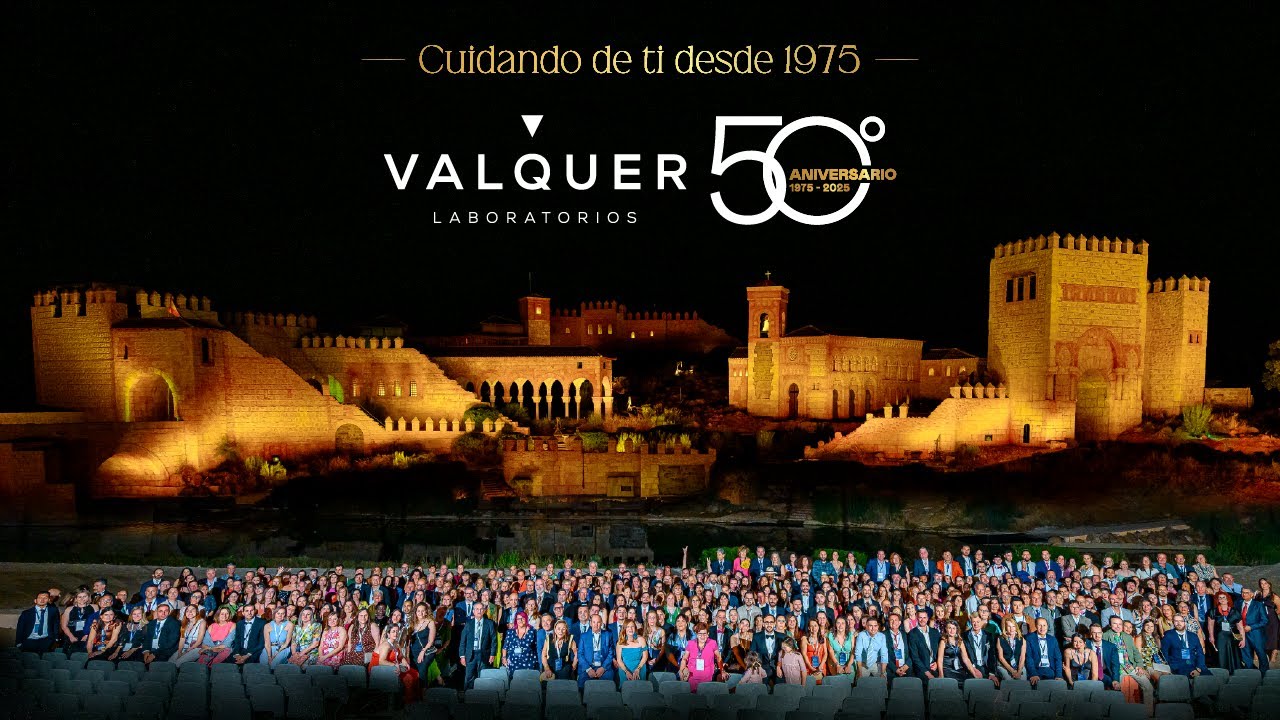 🎥 Un 50 aniversario para el recuerdo – La magia de Puy du Fou ✨