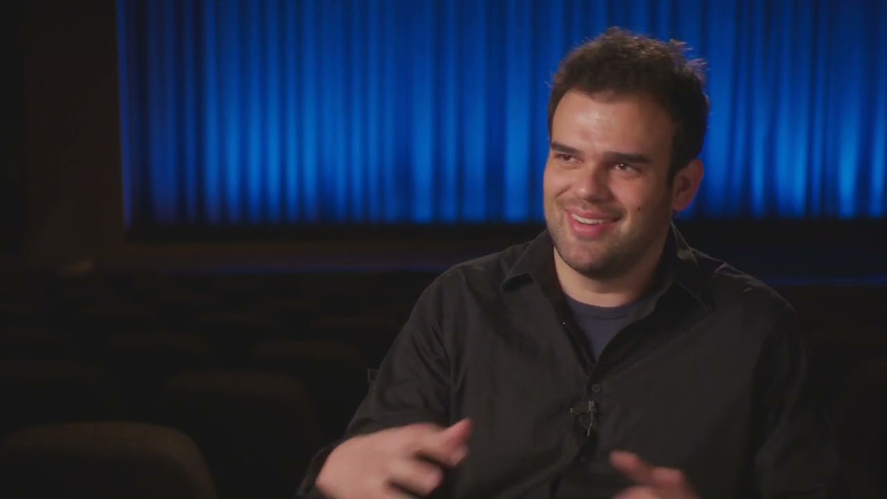 Smile - Itw Charlie Sarroff (Official Video)
