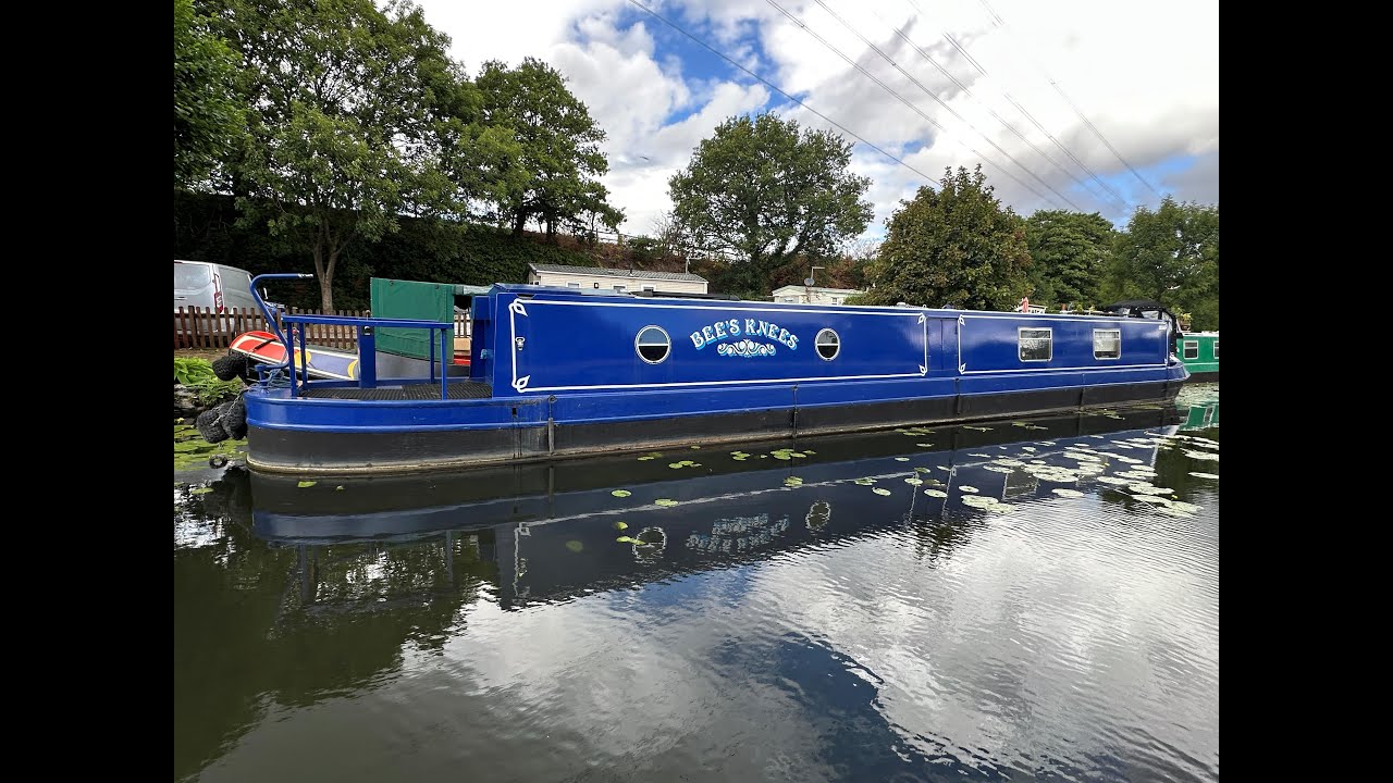 *For Sale* Bee's Knees 58' Cruiser Stern Narrowboat