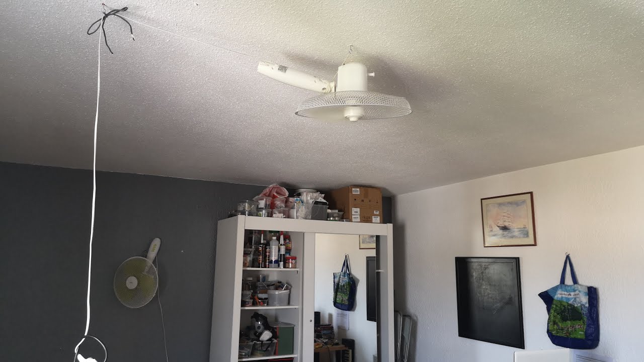 Comment fixer un ventilateur sur pied au plafond