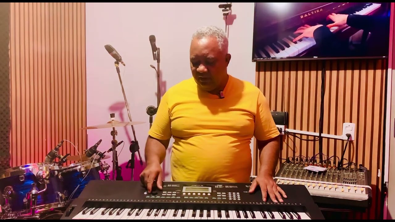 Umboxing - Teclado Roland Revas KB330