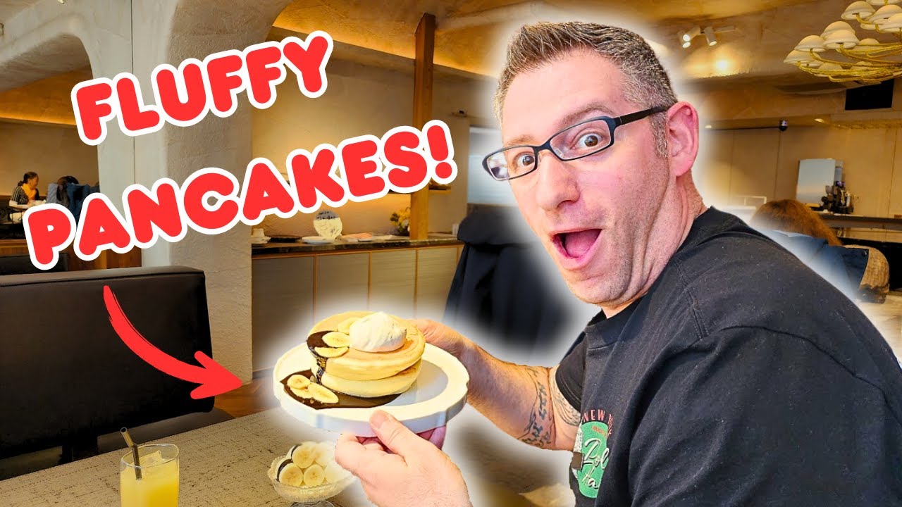 First Time trying Japan's Fluffy Pancakes! Japan Travel Vlog