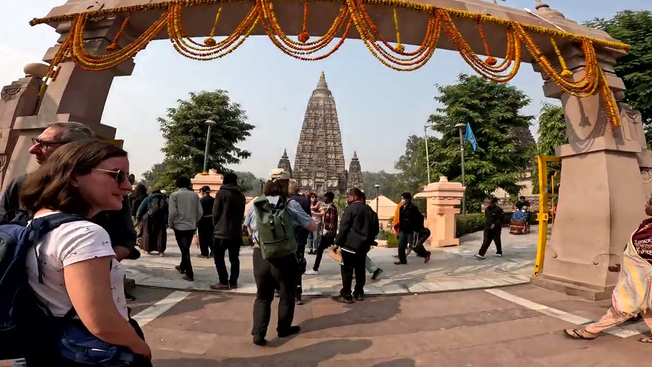 Walking Tour of the Great Mahabodhi Temple, Bodh Gaya, India - Part One