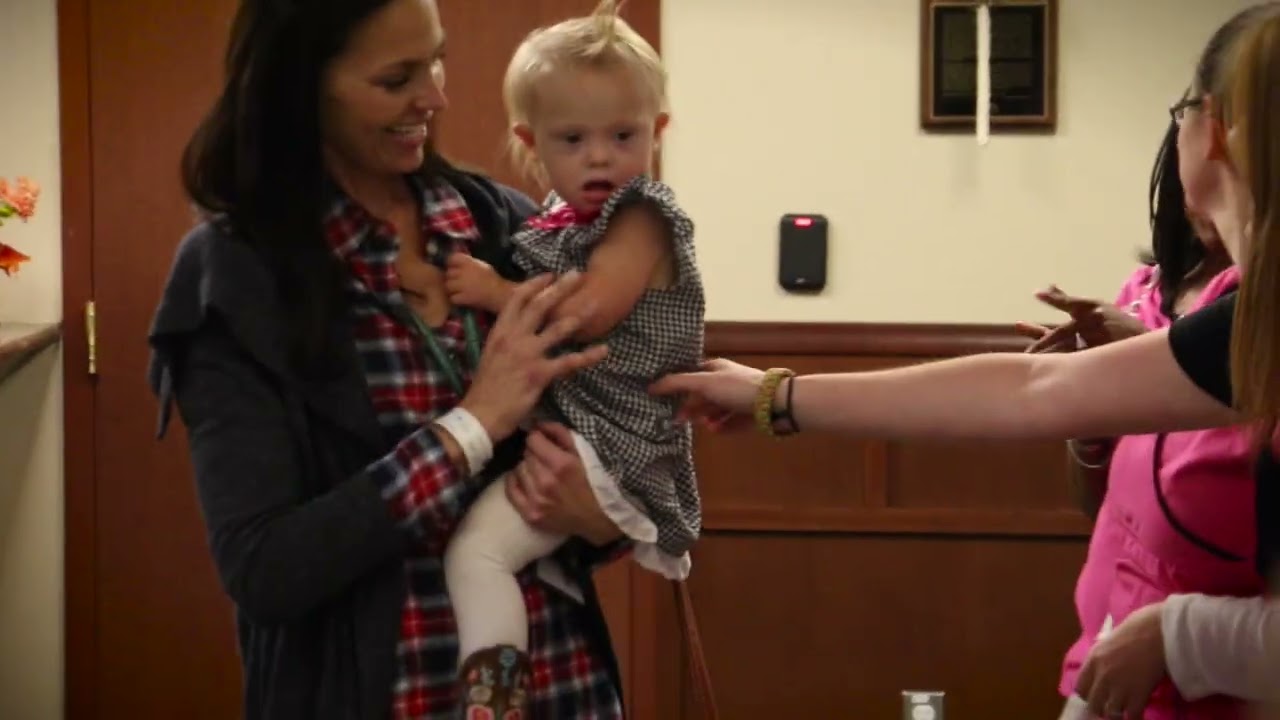 ЗВОНИТЕ В КОЛОКОЛЬЧАТЫ — Джоуи заканчивает химиотерапию и лучевую терапию