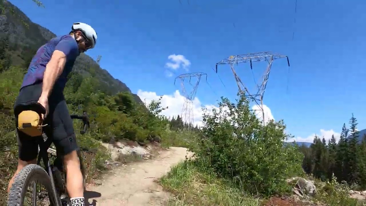 Riding Whistler MTB trails on a china carbon gravel bike! Carbonda 696