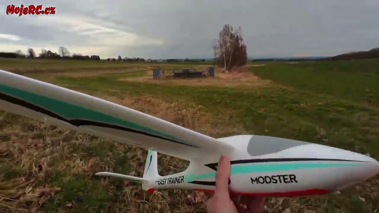 RC letadlo - První let s MODSTER Easy Trainer 800V2 800mm= rychlík, akrobat ale i poslušný pohodář!👌