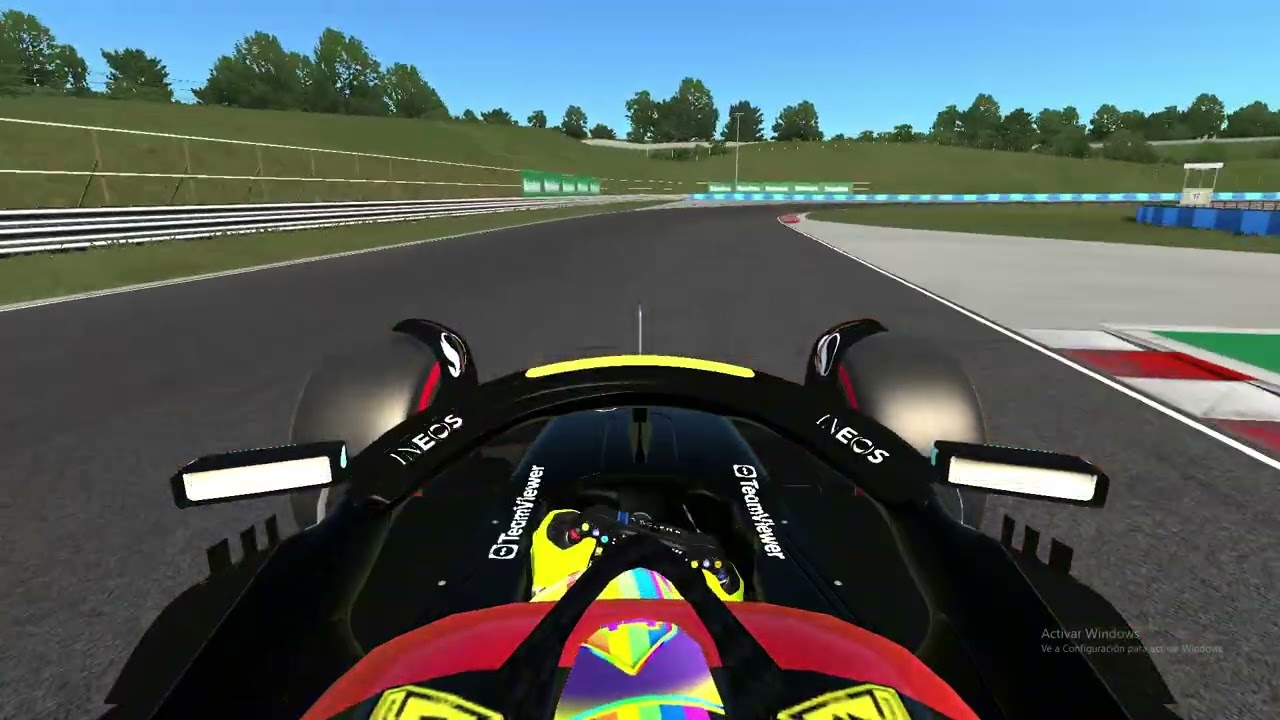 Lewis Hamilton Pole at Hungaroring