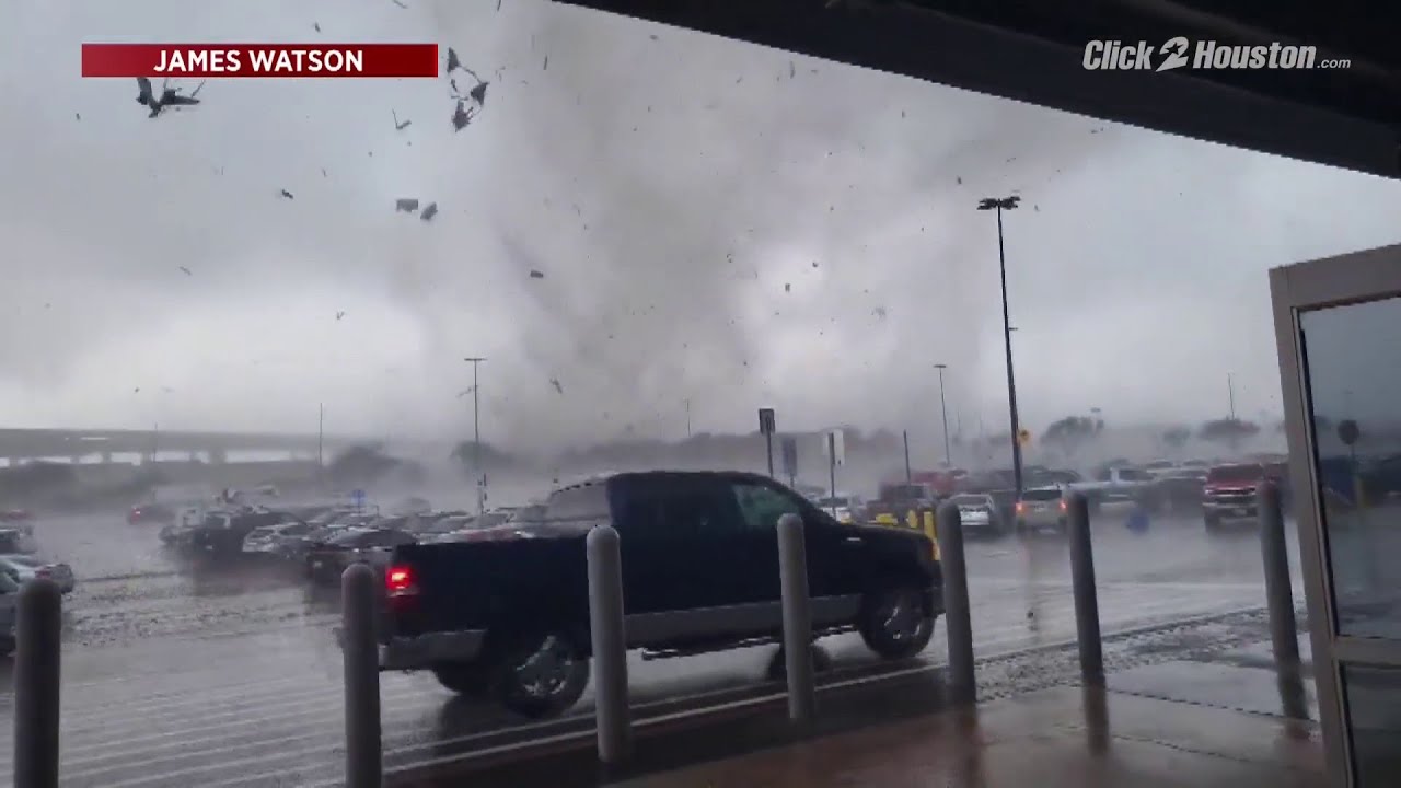 Tornado spotted at Walmart in Round Rock