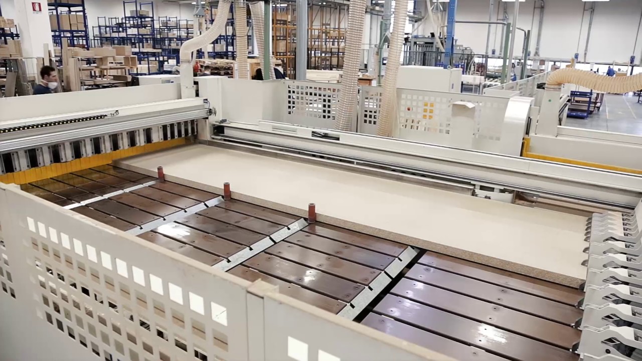 ATL Group | Tutto il know-how esclusivo per la produzione di mobili imbottiti di qualità