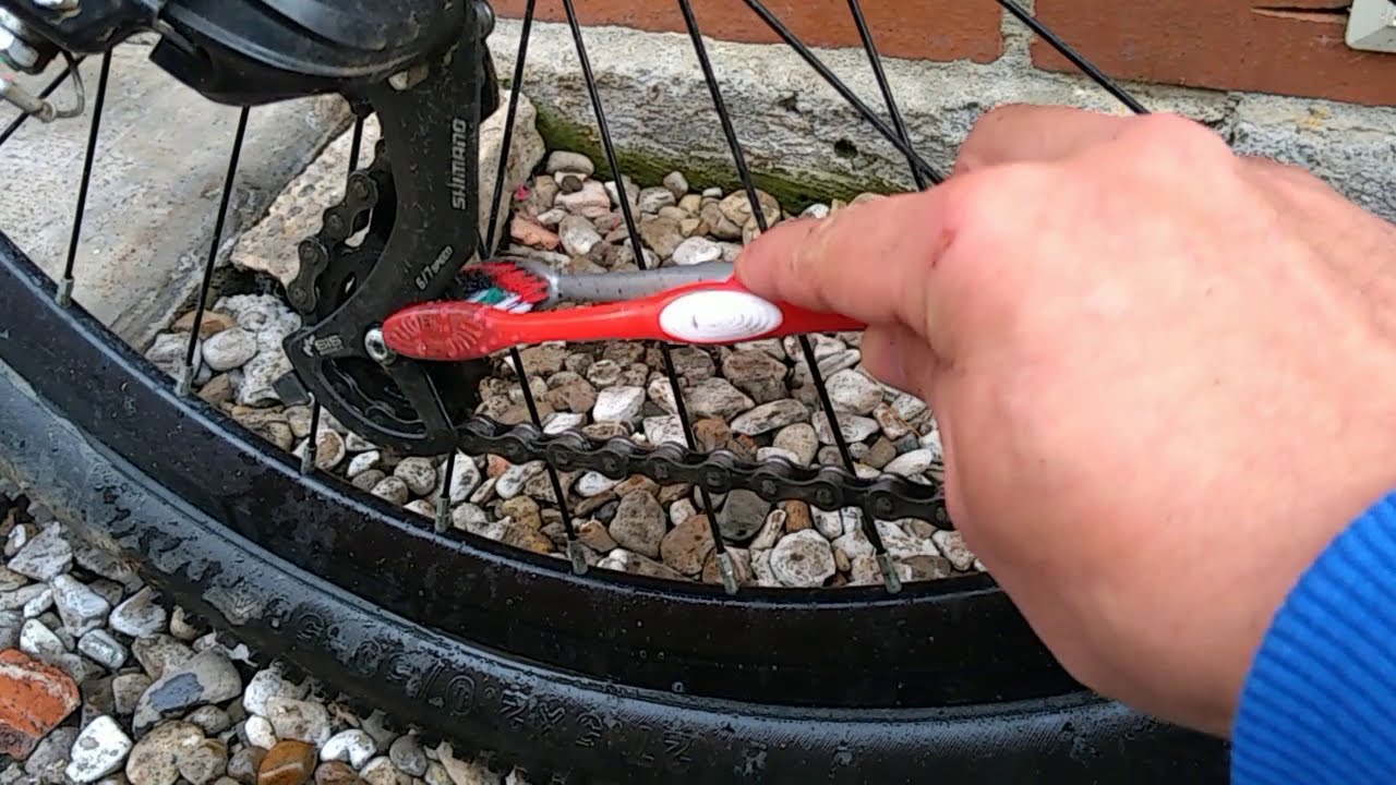 Limpia cadena y desengrasante casero para bicicleta