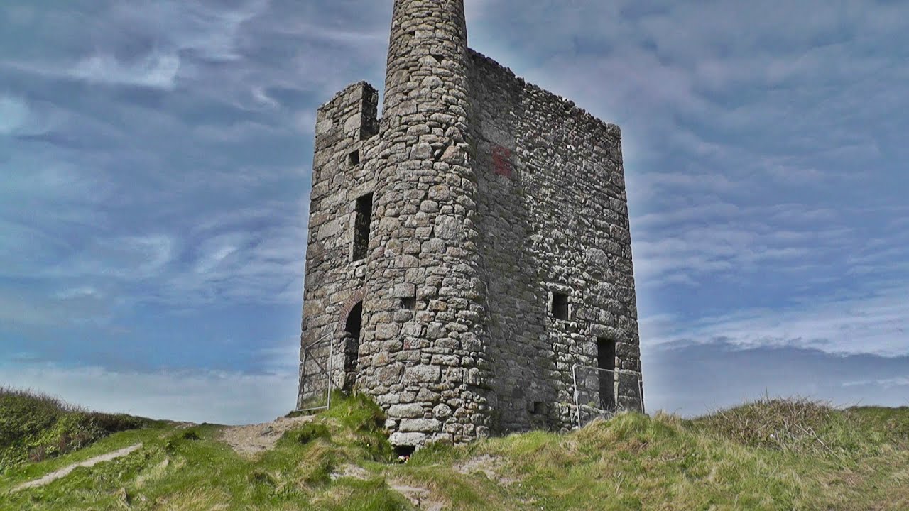 Greenburrow Shaft Cornish Engine House at Ding Dong Mine - Tin Mining in Cornwall