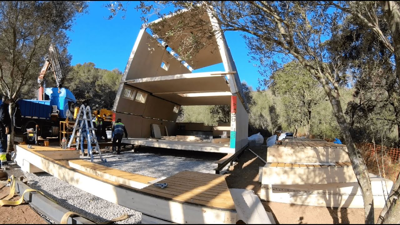 The A-FOLD modular wooden house in Spain