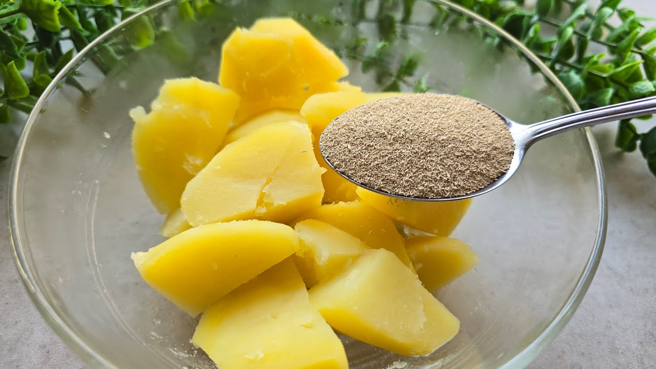 از ترکیب خمیر مایه با سیب زمینی شگفت زده میشی !!! این ترکیب خوشمزه تر از پیتزاس !!