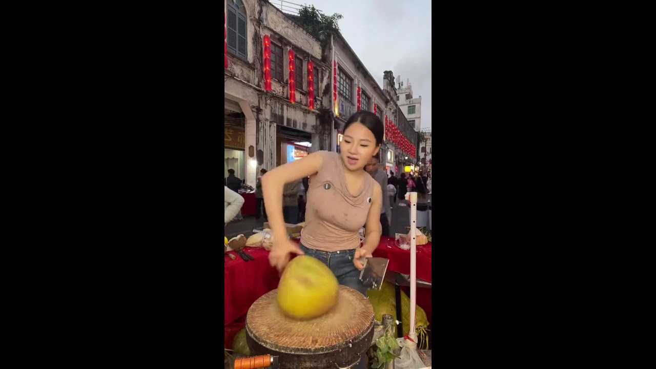 Beautiful girls on the streets of China|中國街頭的美麗女孩|中国の街角の美しい女の子 2026-02-08 17:08:31