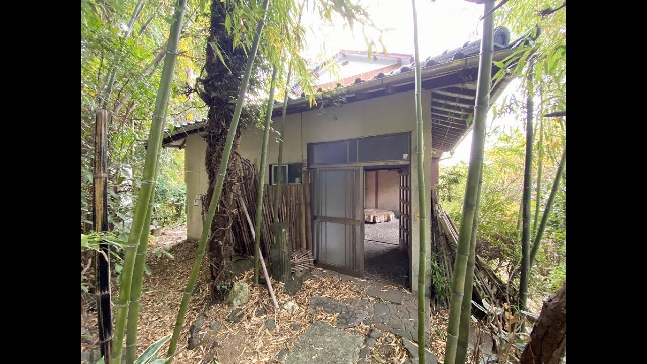 眺望良し 緑深い鎌倉大町の隠れ家