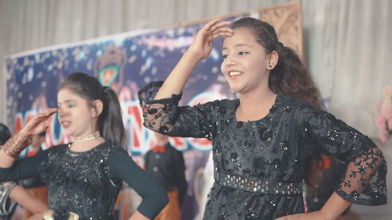 Tribute to Parents song performance | Tribute to Mother and Father tablo | Mushtaq Public School