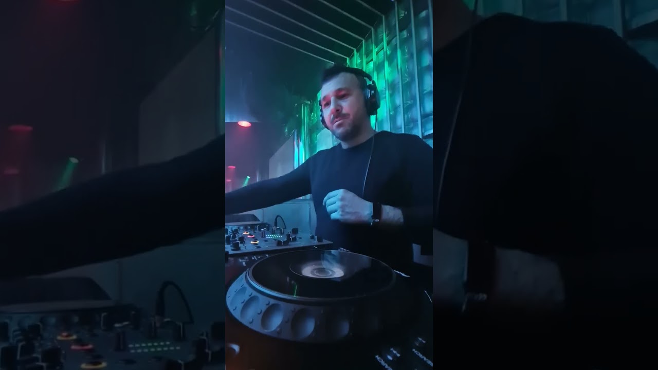 Frito @Miniclub sunday night insensatos party