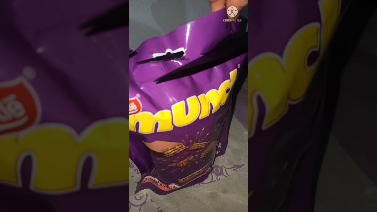 #short  | Nestle Munch chocolate | 20 treats in one packet |#munch #chocolate