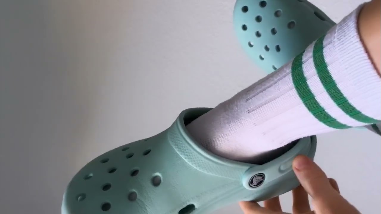 Socken Crocs 🌸 Fu&szlig;model Tennissocken Lookbook