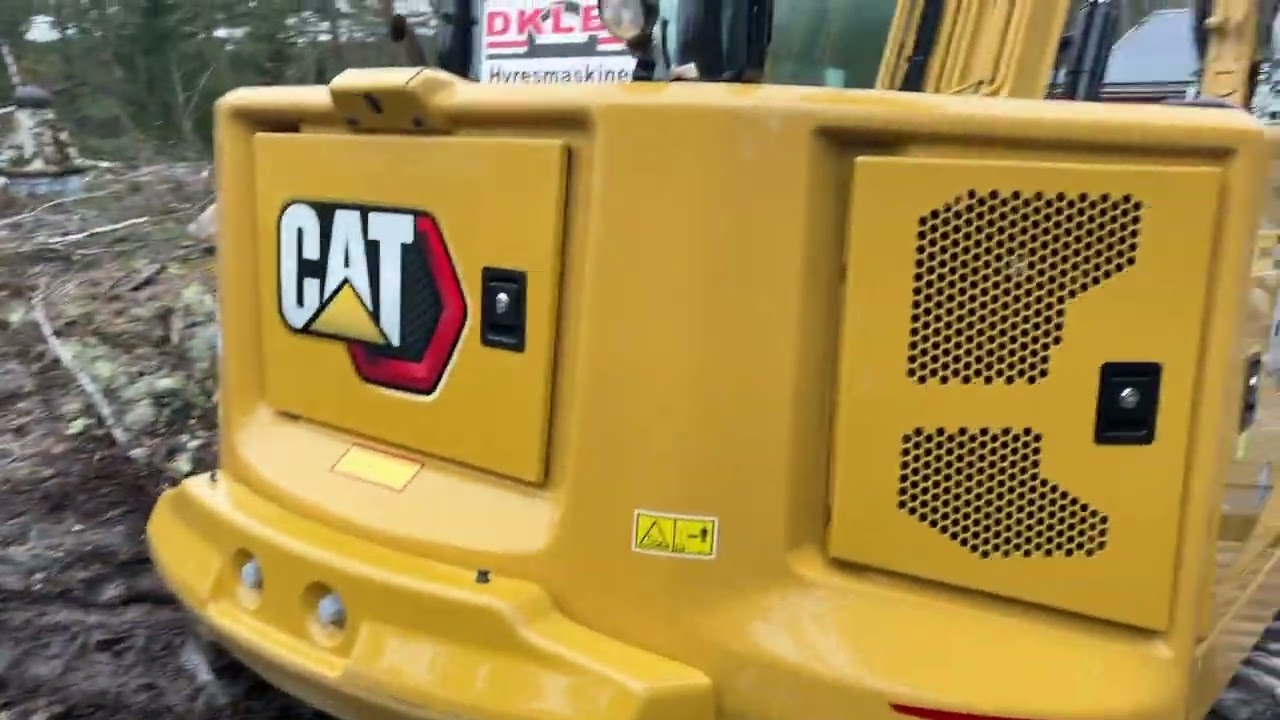 Köp Grävmaskin CAT 310 med 5 års garanti & redskap på Klaravik