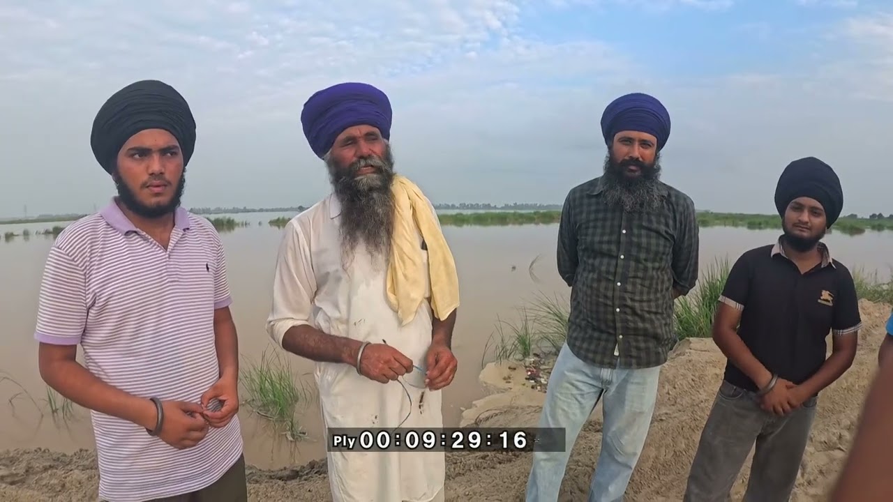 ਪਿੰਡ  ਧੂੰਦੇ ਮੰਡ  ਖੇਤਰ ਪਾਣੀ ਆਉਣ ਨਾਲ ਹਲਾਤ ਬਣੇ ਨਾਜੁਕ ਬੰਨ ਟੁੱਟਣ ਦਾ ਖਤਰਾ।