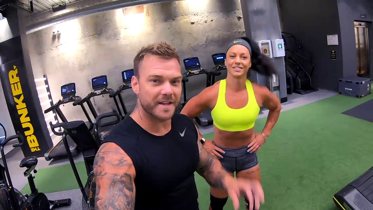EVENNETT | Scotty & Jenna HIT THE BUNKER GYM